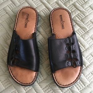 Minnetonka Leather Shoes
